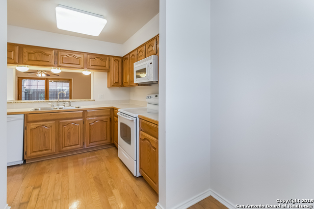 Listing photo id 5 for 7930 Roanoke Run 901