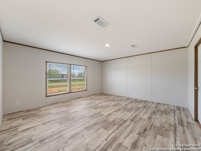 Image 27 of 44 For 2935 Fm 1333
