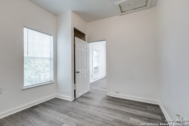 Image 17 of 25 For 631 Rochambeau