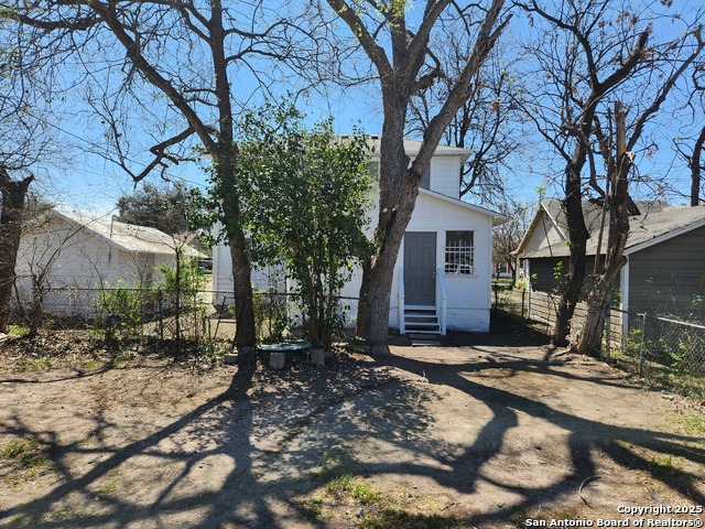 Details for 519 Topeka  3, San Antonio, TX 78210
