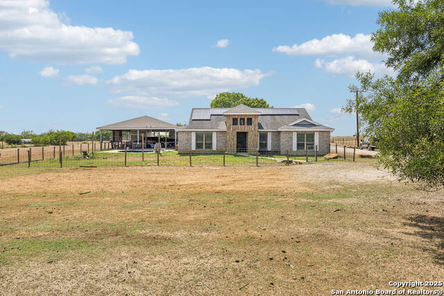 Listing photo id 29 for 2355 Stuart Rd
