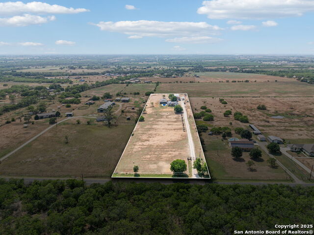 Listing photo id 32 for 2355 Stuart Rd