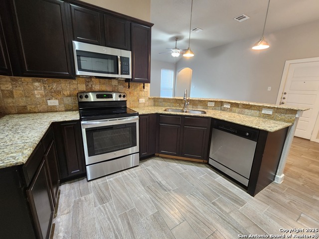Image 5 of 26 For 1135 Creekside Orchard