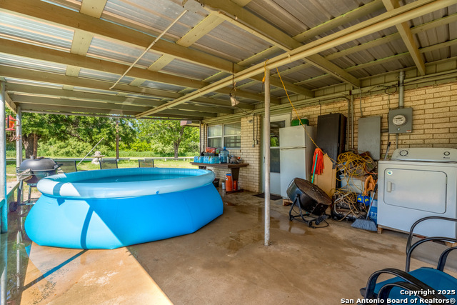 Listing photo id 3 for 258 County Road 4000