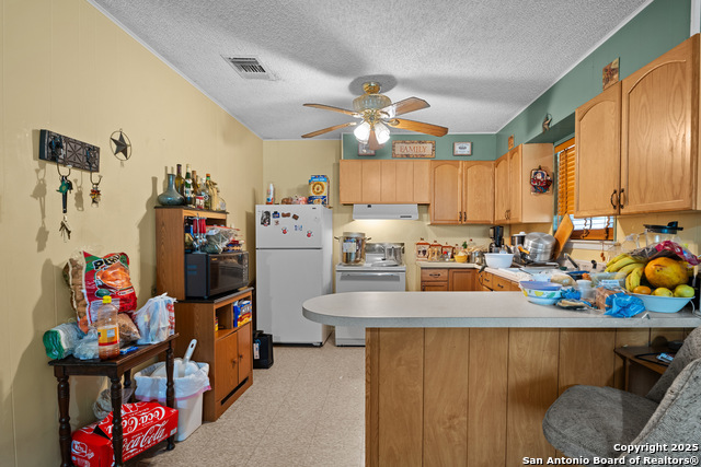 Listing photo id 7 for 258 County Road 4000
