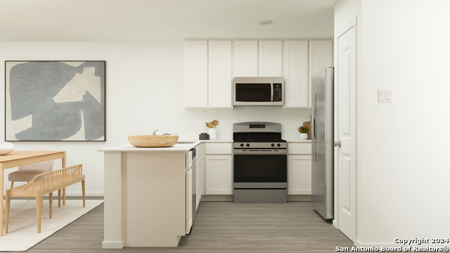 Image 10 of 25 For 5709 Mangas Cir