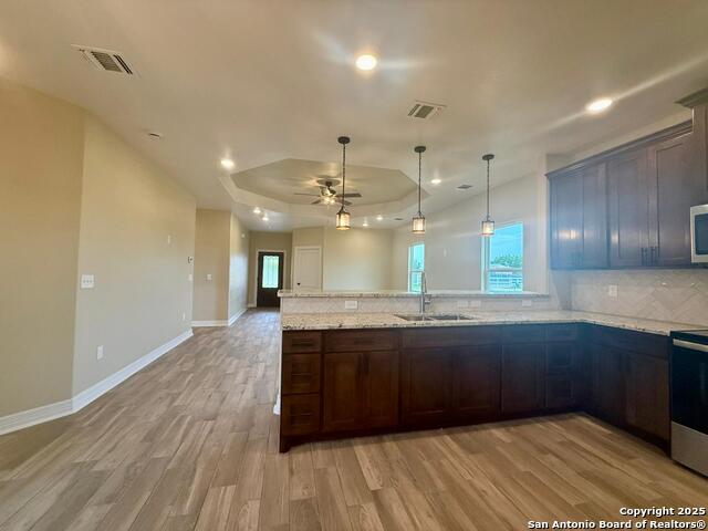 Listing photo id 9 for 1075 County Road E