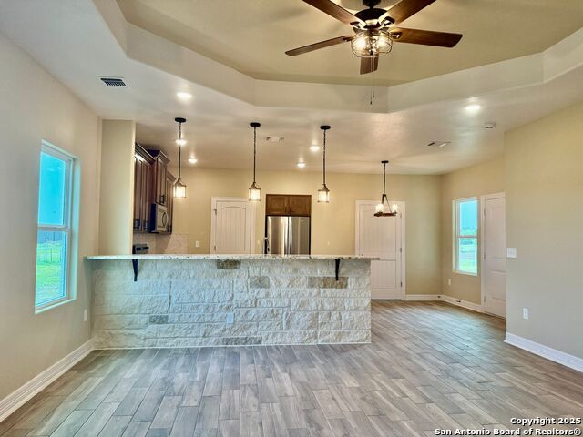 Listing photo id 4 for 1075 County Road E