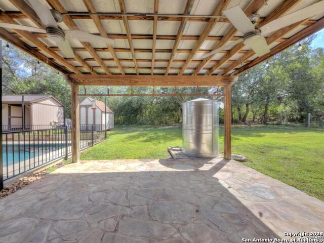Listing photo id 25 for 1210 Whispering Woods