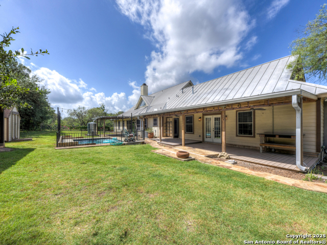 Listing photo id 28 for 1210 Whispering Woods