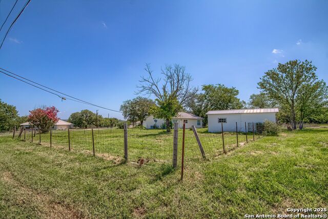 Image 27 of 30 For 660 Ranch Road 1