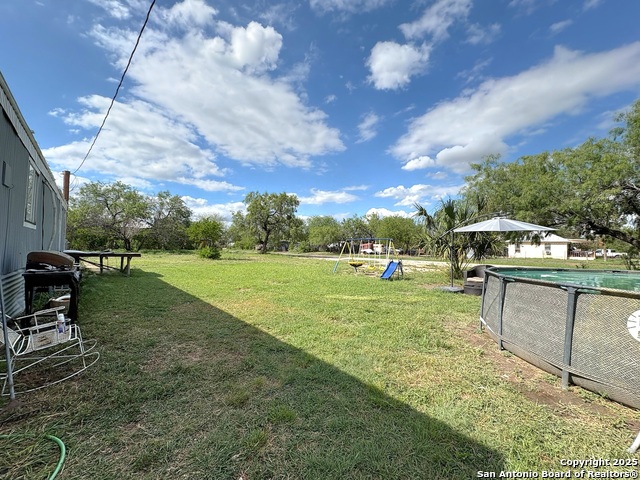 Listing photo id 0 for 468 Withers  