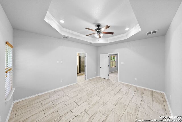 Image 16 of 34 For 170 Tedder St