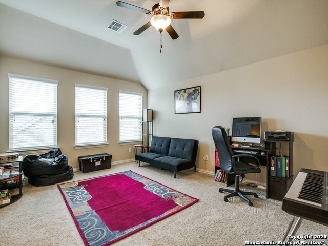 Listing photo id 9 for 7615 William Bonney