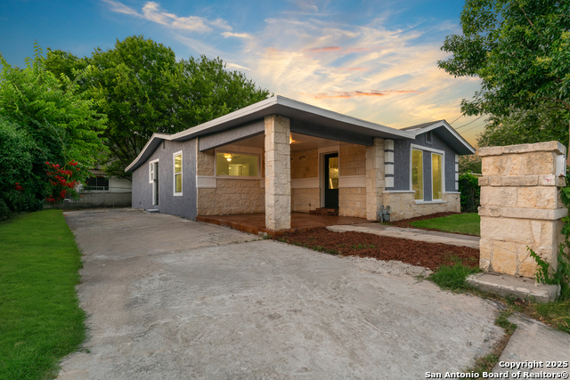 Details for 1917 San Carlos, San Antonio, TX 78207