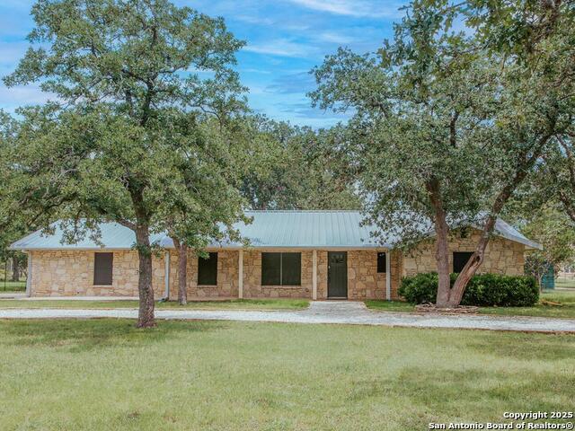 Details for 335 Sharon  , Boerne, TX 78006