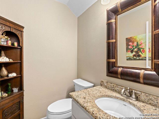 Image 18 of 37 For 9715 Laurel Oaks
