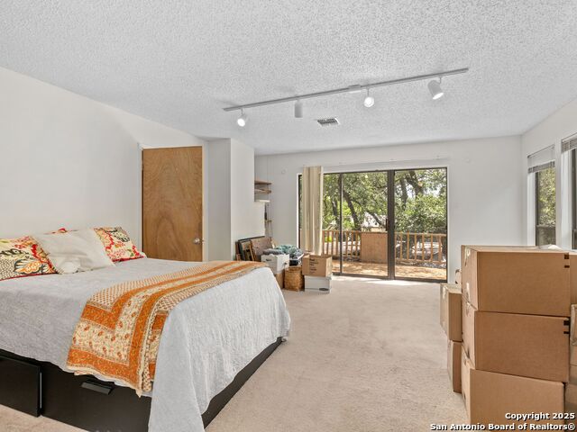 Image 30 of 37 For 9715 Laurel Oaks
