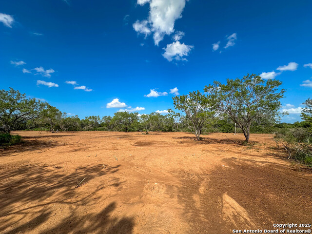 Image 10 of 14 For 5850 Cr 422  
