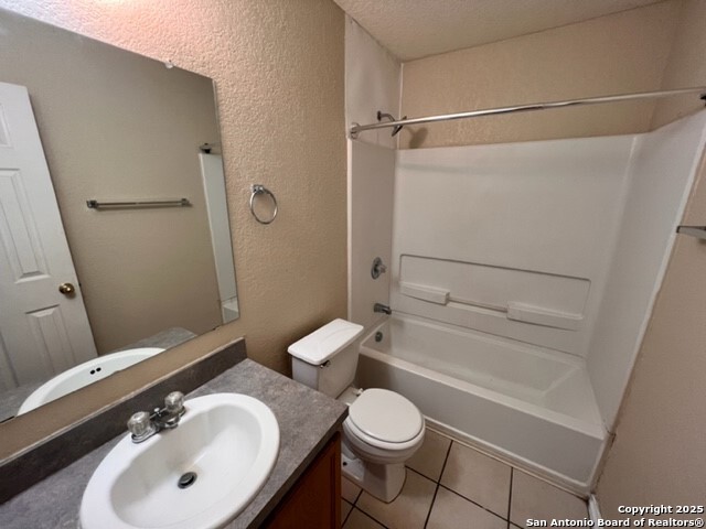 Image 5 of 10 For 9919 Powderhouse Dr