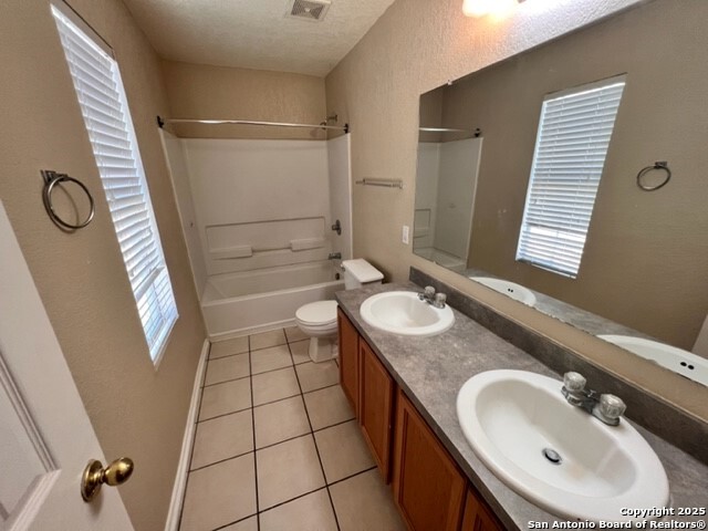 Image 9 of 10 For 9919 Powderhouse Dr