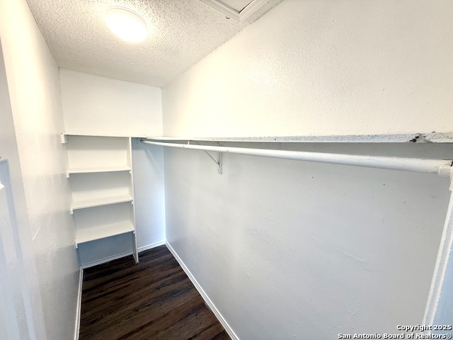 Image 15 of 17 For 518 Briggs St  201