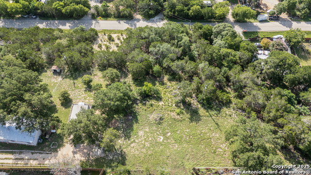 Listing photo id 0 for 235 Sir Arthur