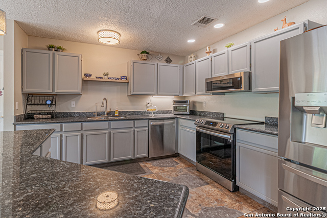 Image 12 of 45 For 7907 Donshire