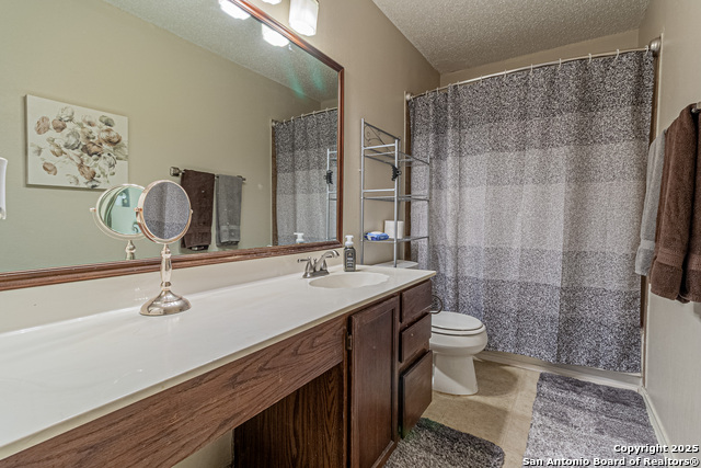 Image 34 of 45 For 7907 Donshire