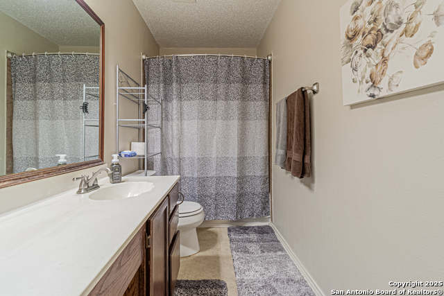 Image 35 of 45 For 7907 Donshire