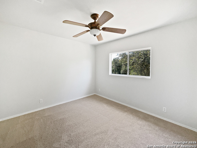 Image 5 of 25 For 12719 Holly Cedar