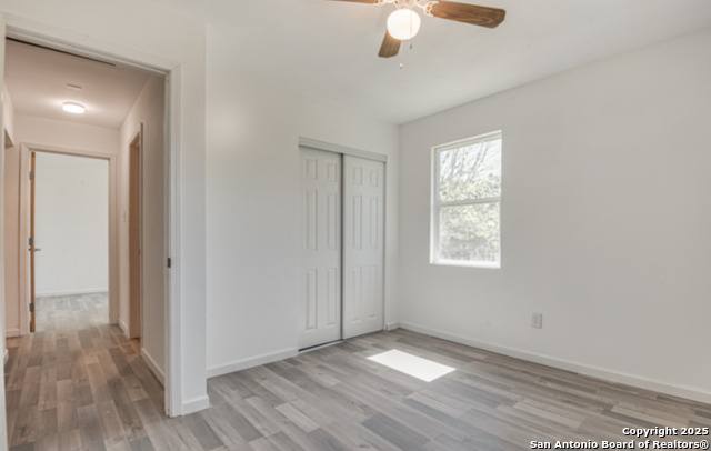 Image 5 of 13 For 1668 Lakeview