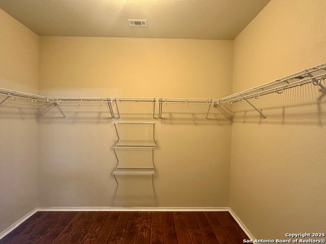 Image 11 of 17 For 27535 Lasso Bend
