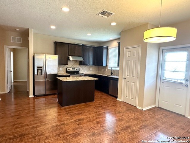 Image 6 of 17 For 27535 Lasso Bend