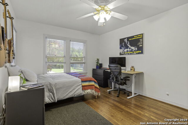 Image 23 of 44 For 734 Westwood Dr.,