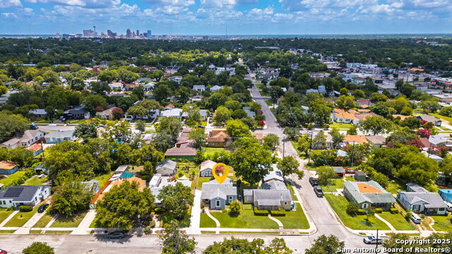 Image 39 of 44 For 734 Westwood Dr.,