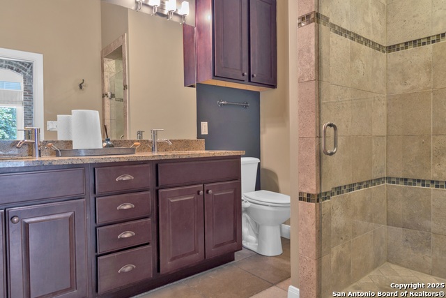Image 11 of 11 For 831 Flores S 1204