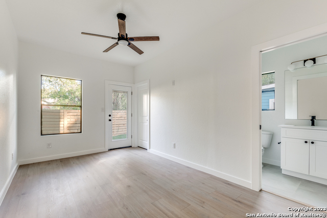 Image 10 of 19 For 510 Olive St S 101
