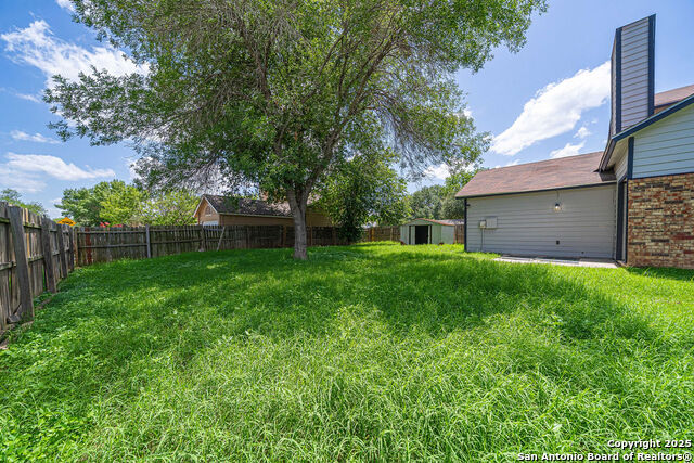 Image 36 of 36 For 9302 Valley Hedge