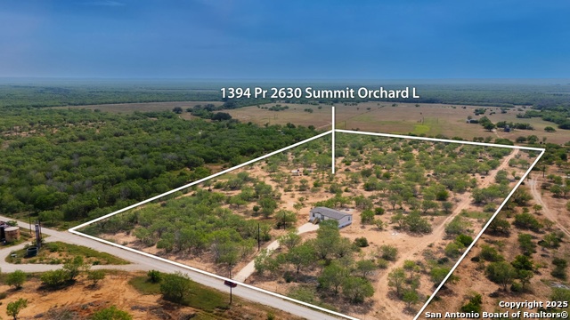 Details for 1394 Private Road 2630, Moore, TX 78057