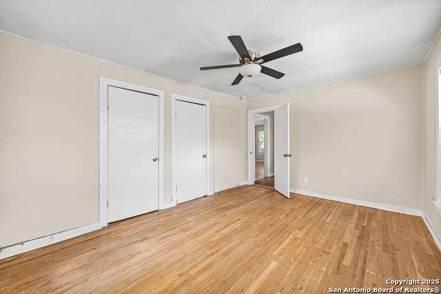 Listing photo id 12 for 2214 Laurel St W