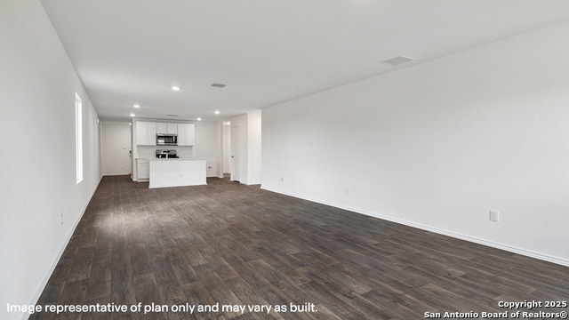 Image 18 of 48 For 15418 Lemon Pepper Creek