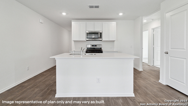 Image 4 of 48 For 15418 Lemon Pepper Creek