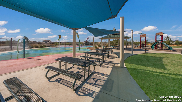 Listing photo id 46 for 15510 Lemon Pepper Creek