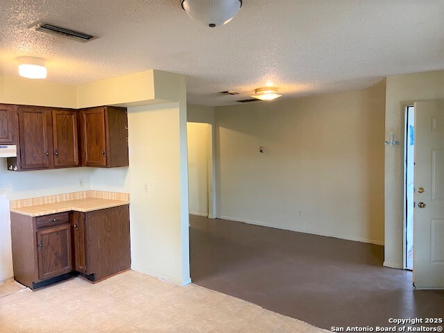 Image 6 of 10 For 657 4th  18