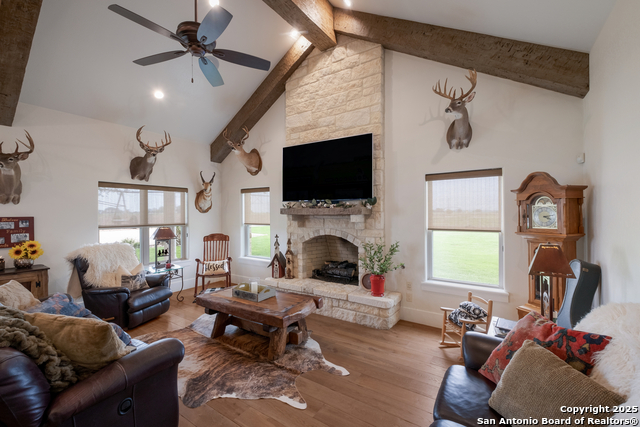 Listing photo id 2 for 1277 County Road 532