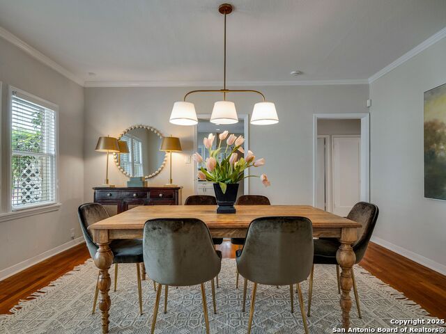 Image 7 of 28 For 111 Rosewood W