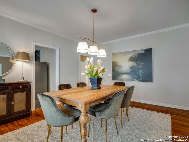 Image 8 of 28 For 111 Rosewood W