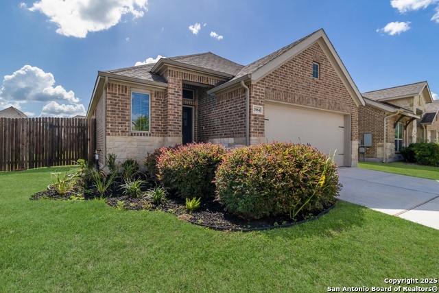 Listing photo id 1 for 2964 Grove Terrace