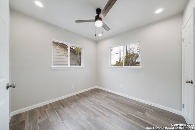 Image 14 of 18 For 1531 Lahn Rd